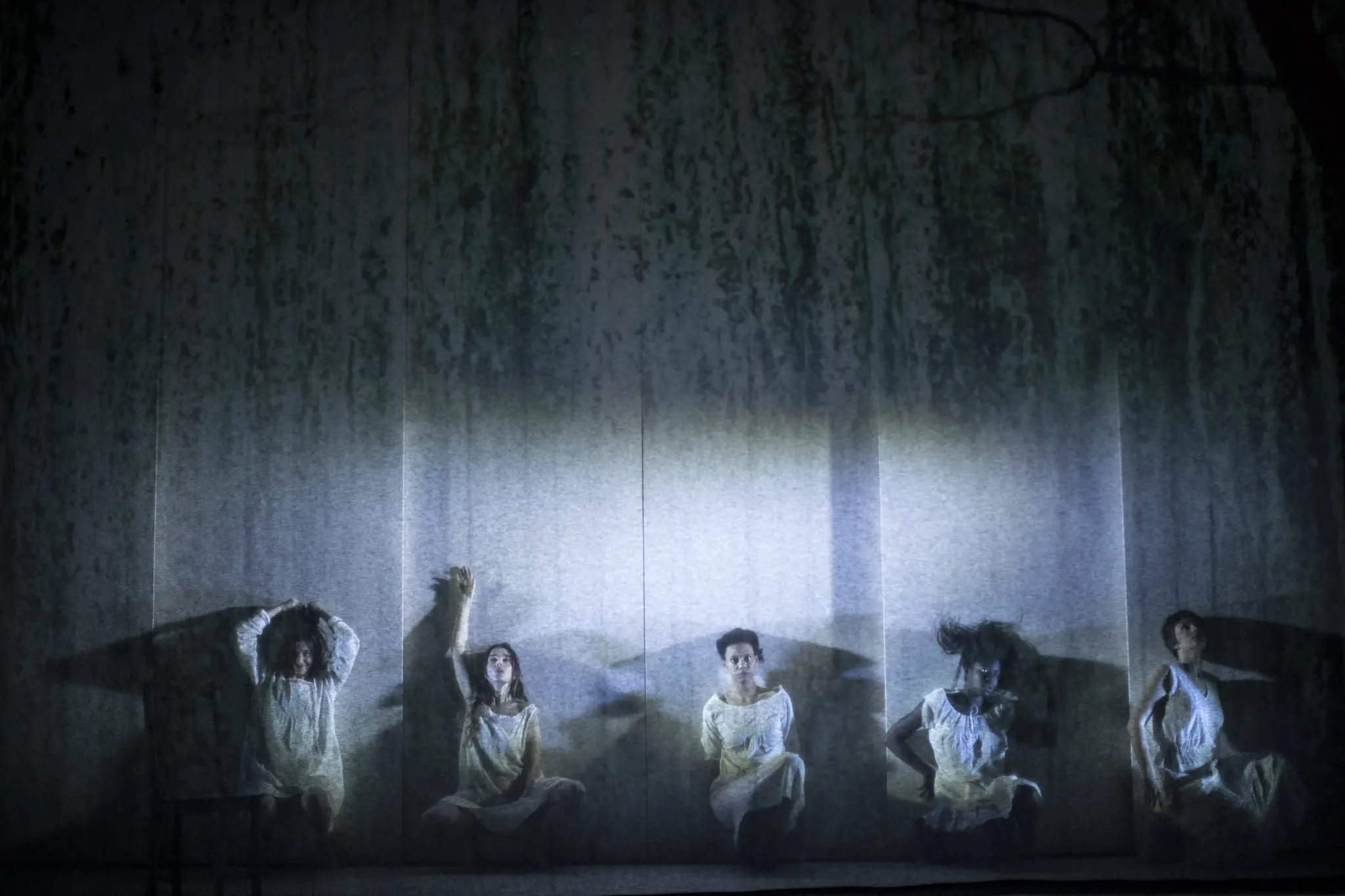 LesSorcieres1-®JeanLouisFernandez065