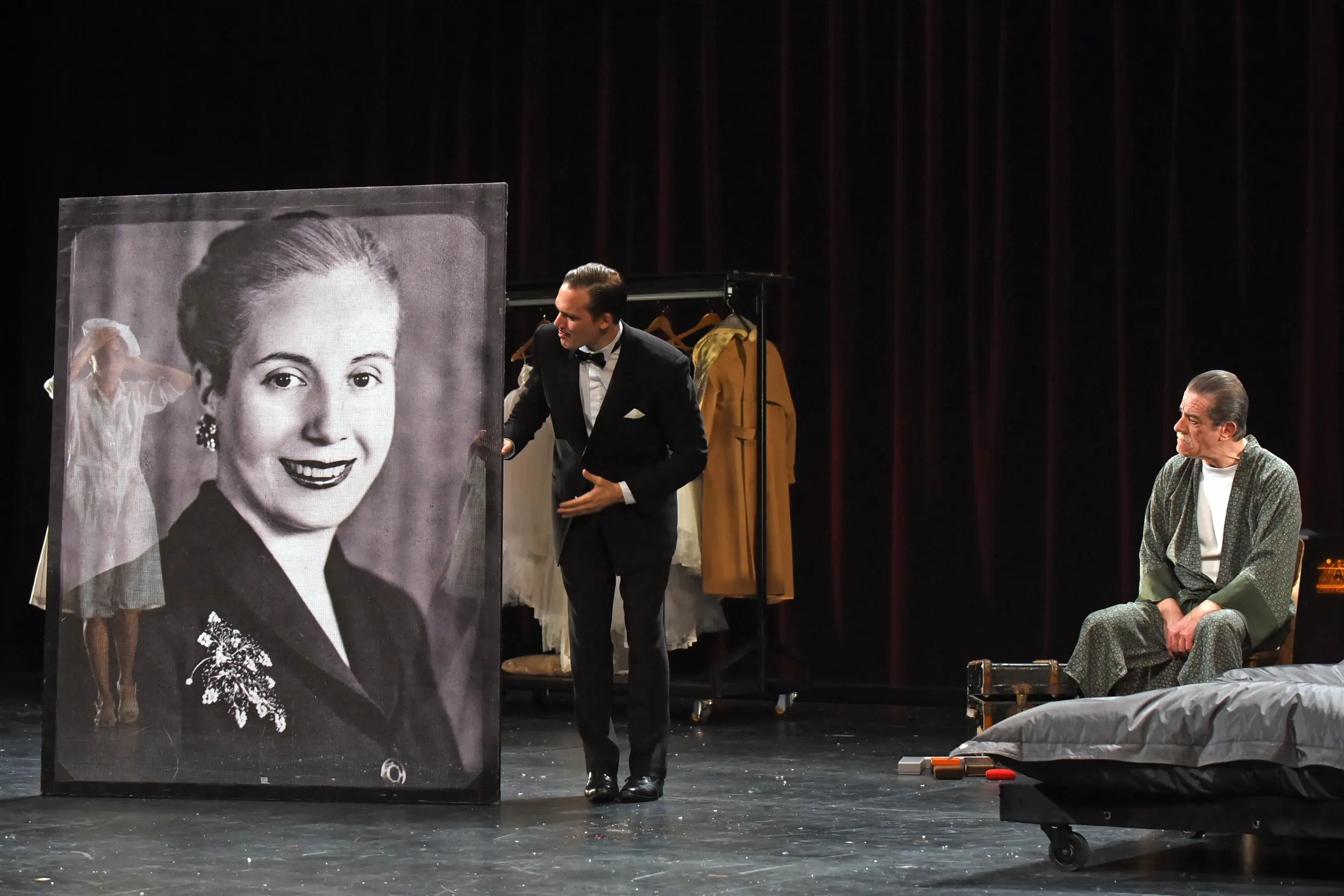 EvaPeron_201710tjv_27