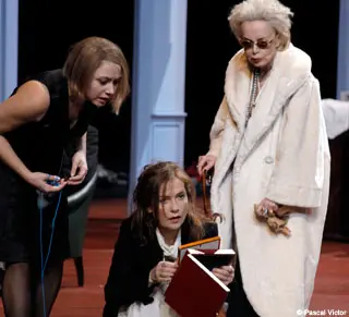 Les_fausses_confidences_002