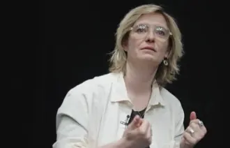 "Je trouve que le regard empathique a une grande valeur politique aujourd'hui" – Olivia Corsini