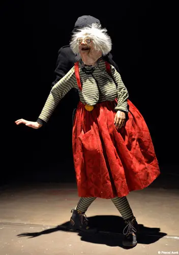 Les_encombrants_font_leur_cirque_006