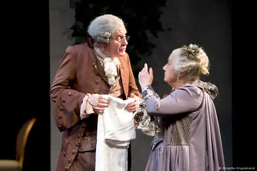 Les Fausses Confidences_009