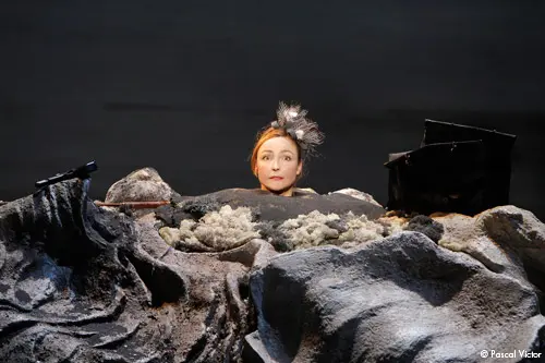 Oh_les_beaux_jours_001