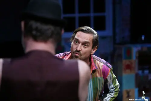 Une_petite_douleur_005