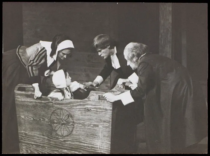 Les Sorcières de Salem_PHO_001