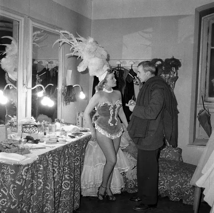 Revue des folies bergères, Folies de Paris_PHO_002