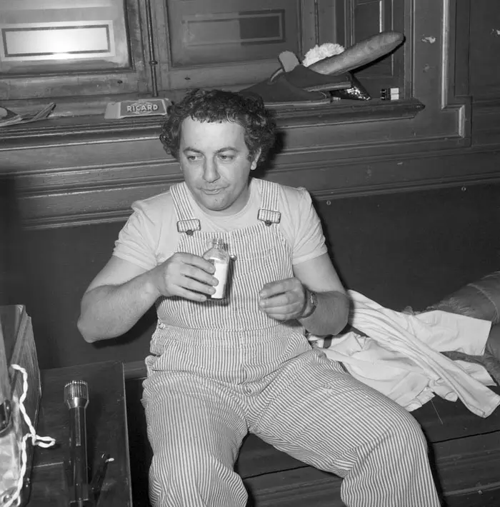 Coluche_PHO_003