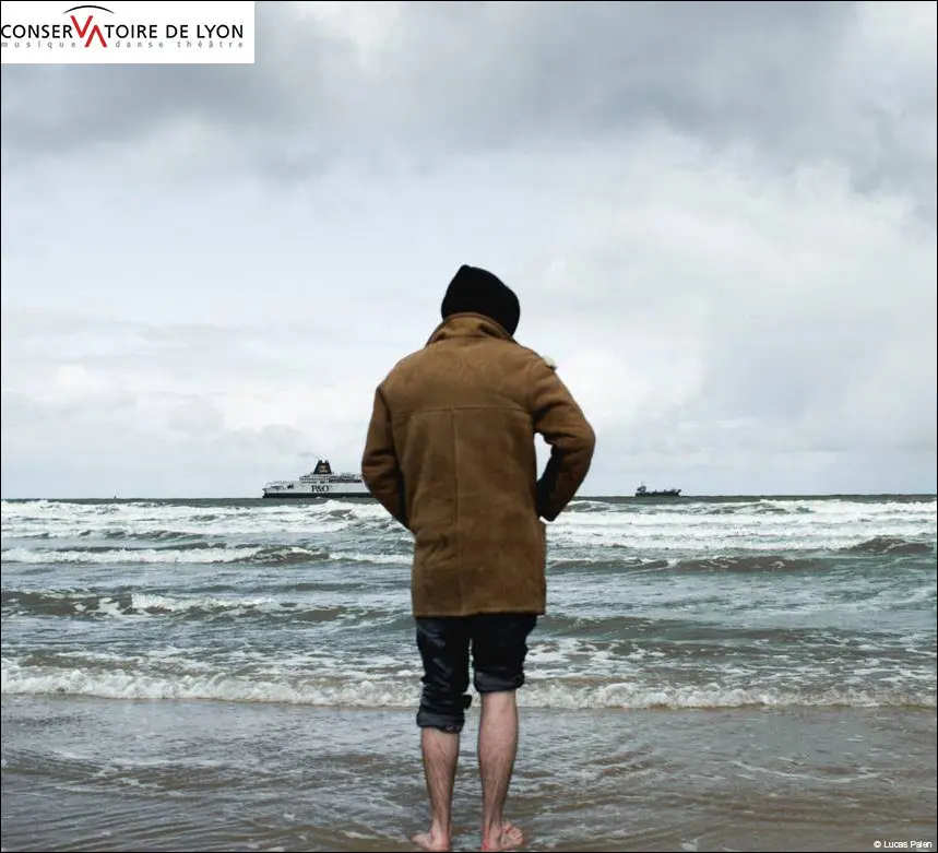 Vraiment un homme a sangatte_002