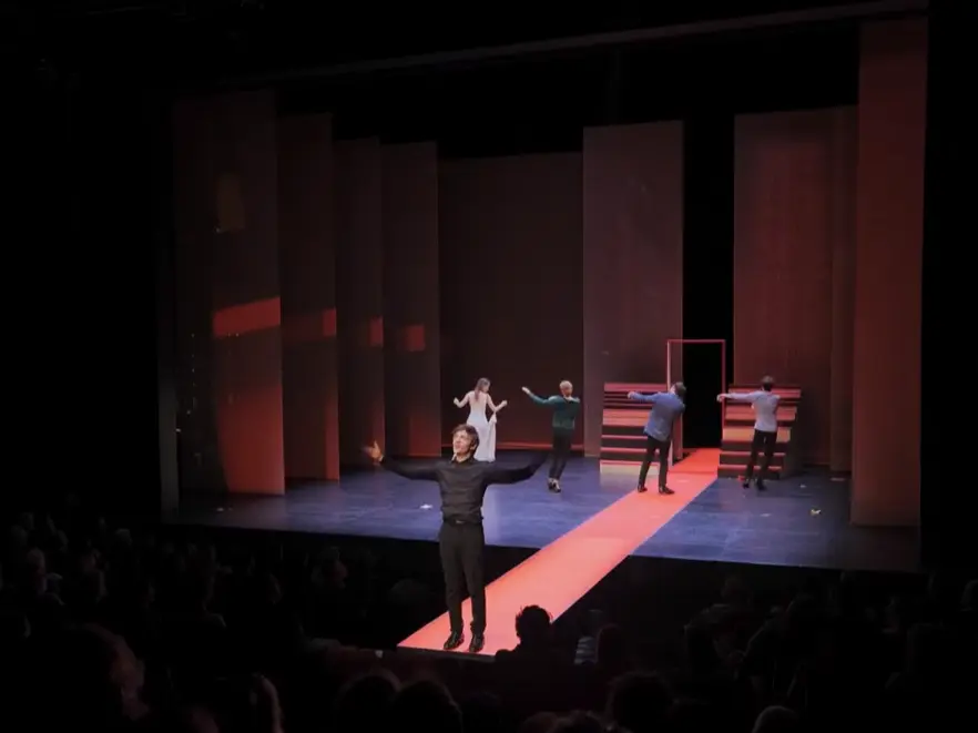 screenshot_2025_01_02_at_11_47_54_le_rouge_et_le_noir_teaser_youtube.png